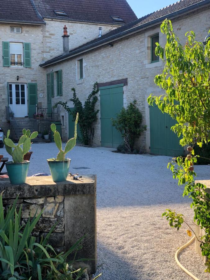 Le Gite De Tassigny Meursault Exterior photo